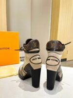 STAR TRAIL ANKLE BOOT