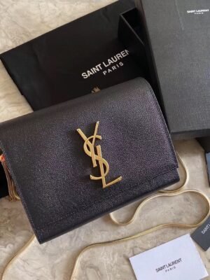 KATE MEDIUM BOX BAG IN SMOOTH LEATHER