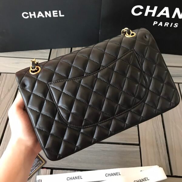 Chanel Flap Bag in Black