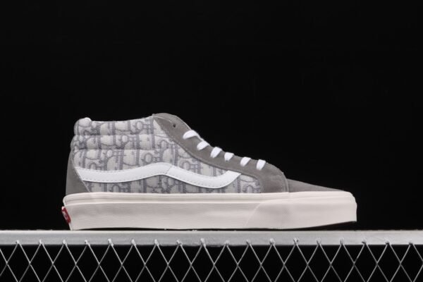 Dior ✖ Vans Sk8-Mid