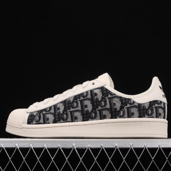 Dior ✖ Adidas Originals Superstar C16650