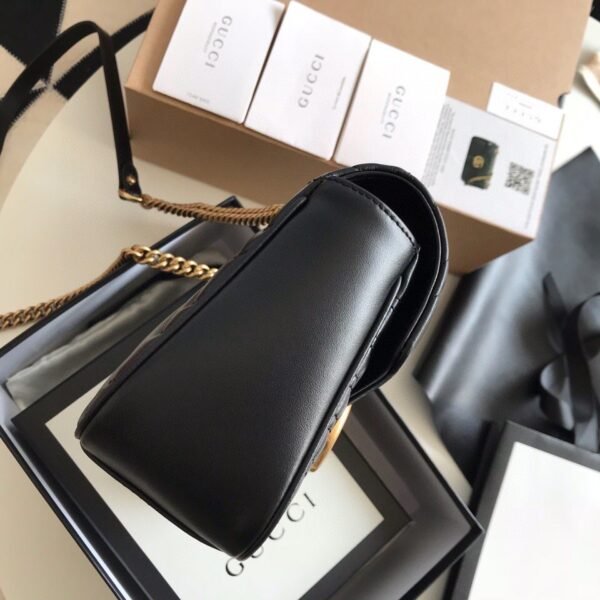 GG Marmont small matelassé shoulder bag-26 CM