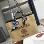 CHANEL TOTE