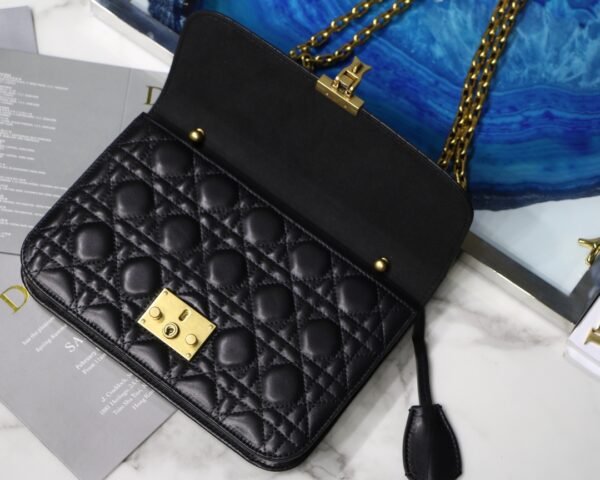 Dior Addict Chain bag