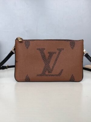 DOUBLE ZIP POCHETTE