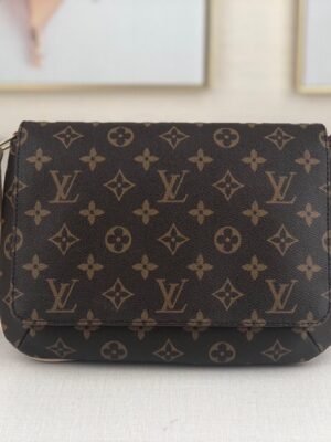 LOUIS VUITTON Musette Tango Short Shoulder Bag
