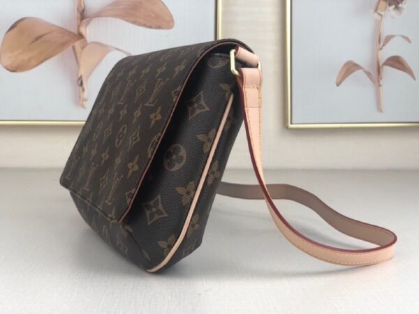LOUIS VUITTON Musette Tango Short Shoulder Bag
