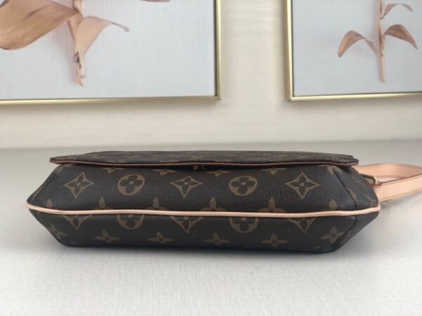LOUIS VUITTON Musette Tango Short Shoulder Bag