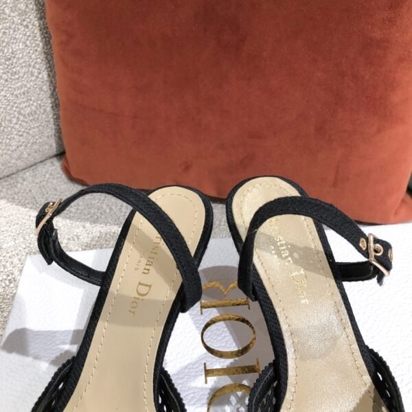 Dior Pump