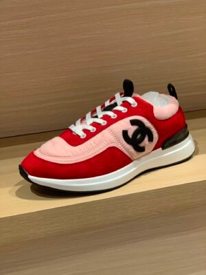 CHANEL SNEAKER