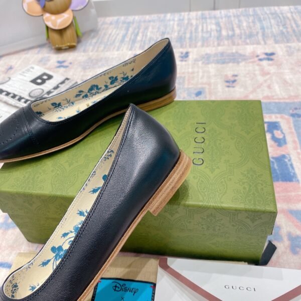 GUCCI FLATS 1