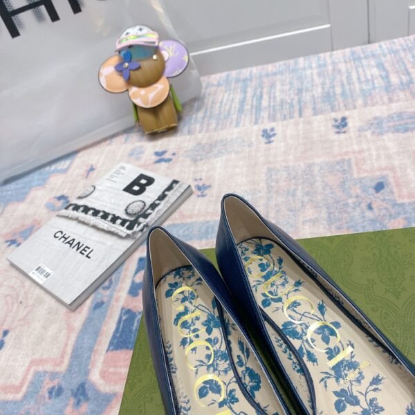 GUCCI FLATS 3