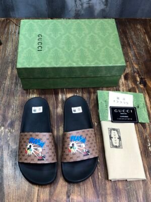 GUCCI SLIPPERS 1