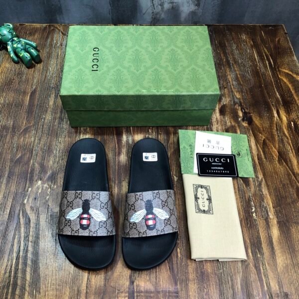 GUCCI SLIPPERS 2