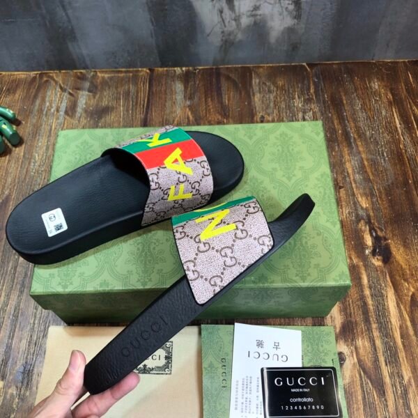 GUCCI SLIEPPERS 3