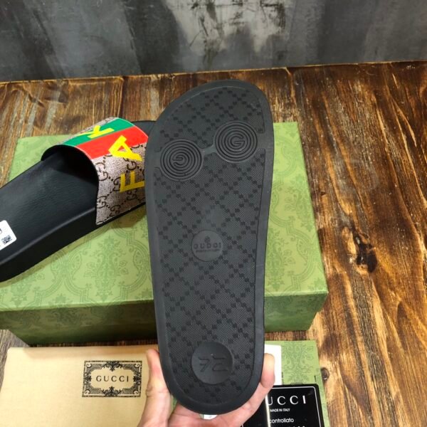 GUCCI SLIEPPERS 3