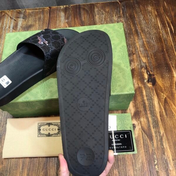 GUCCI SLIPPERS 10