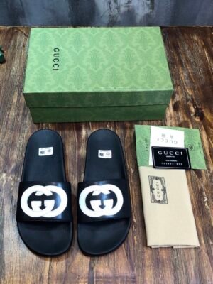 GUCCI SLIPPERS 12