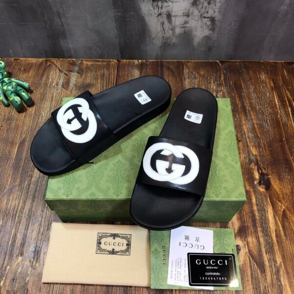 GUCCI SLIPPERS 12