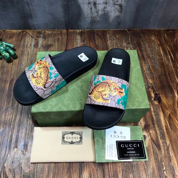 GUCCI SLIPPERS 14