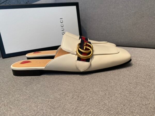 GUCCI FLATS 5