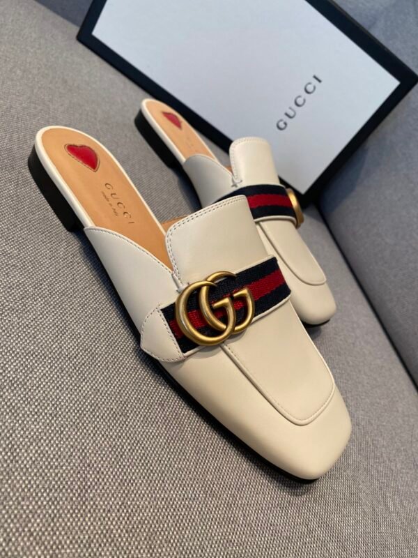 GUCCI FLATS 5