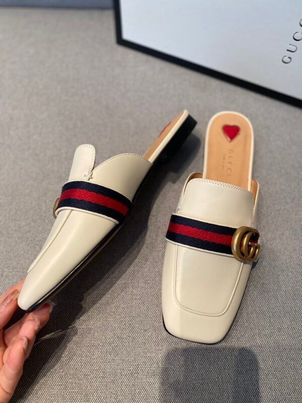 GUCCI FLATS 5