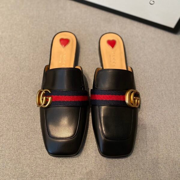 GUCCI FLATS 6