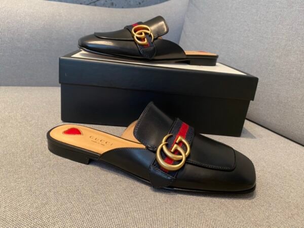 GUCCI FLATS 6