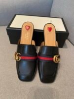 GUCCI FLATS 6