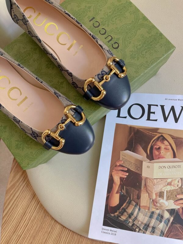 GUCCI FLATS 7