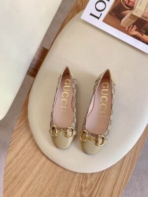GUCCI FLATS 9