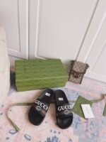 GUCCI SLIPPERS 17