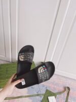 GUCCI SLIPPERS 18