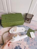 GUCCI SLIPPERS 19