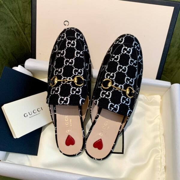 GUCCI FLATS10