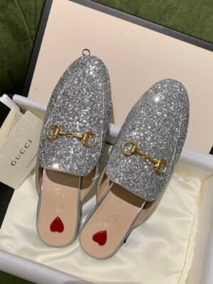 GUCCI FLATS 11