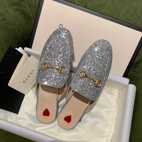 GUCCI FLATS 11