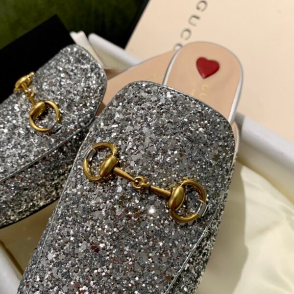 GUCCI FLATS 11