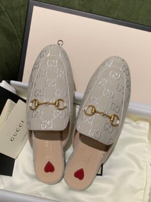 GUCCI FLATS 12