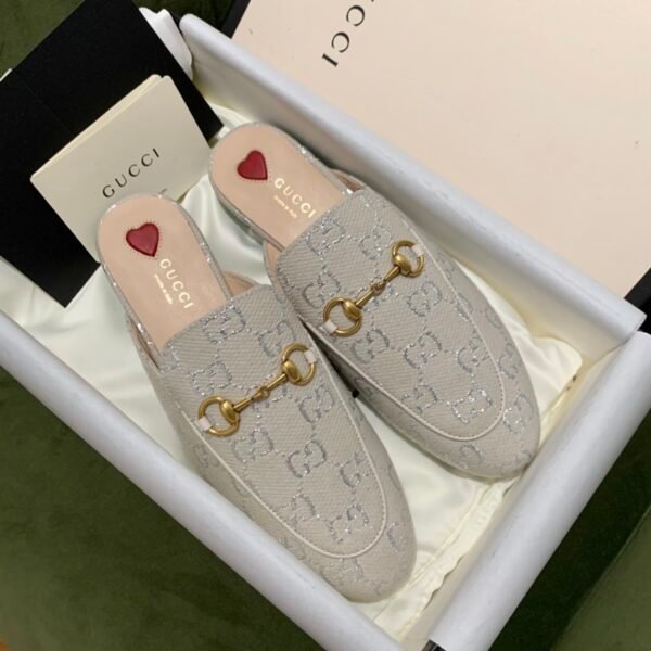 GUCCI FLATS 12