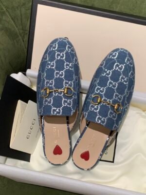 GUCCI FLATS 13
