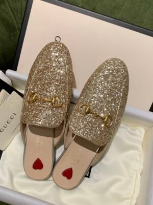 GUCCI FLATS 15