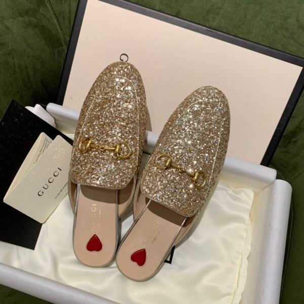 GUCCI FLATS 15