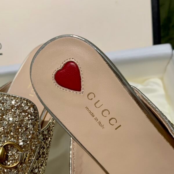 GUCCI FLATS 15