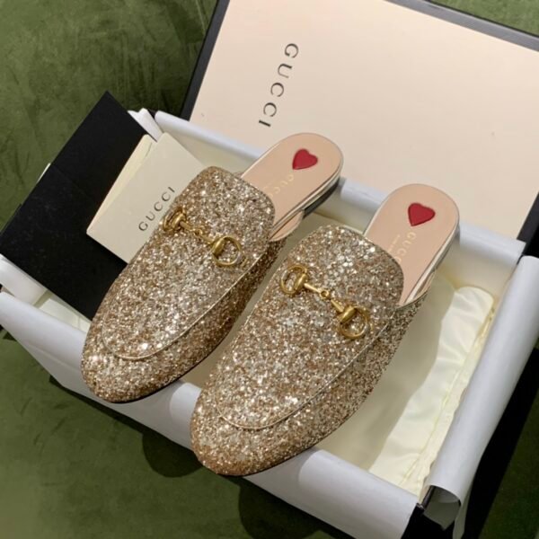 GUCCI FLATS 15