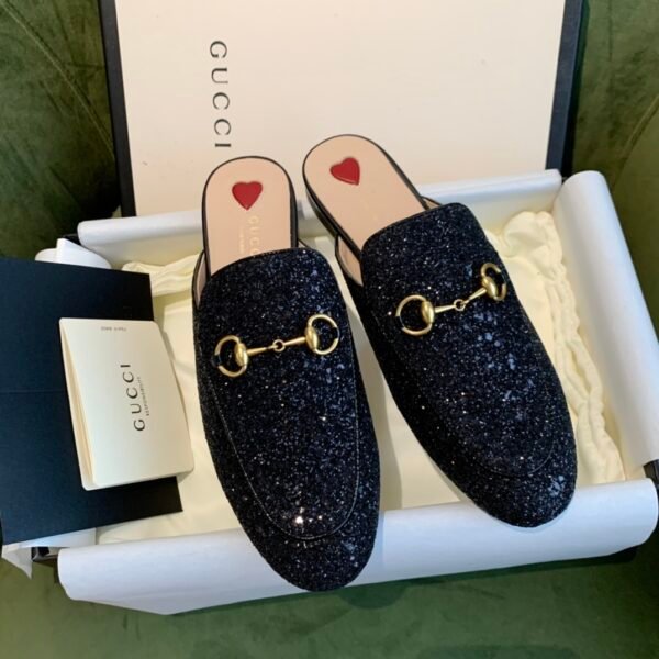 GUCCI FLATS 17