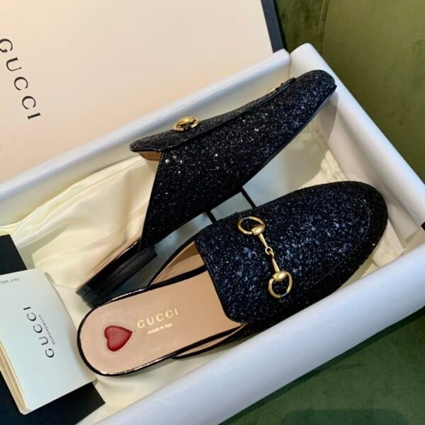 GUCCI FLATS 17