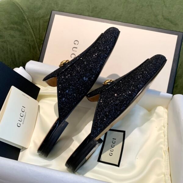GUCCI FLATS 17