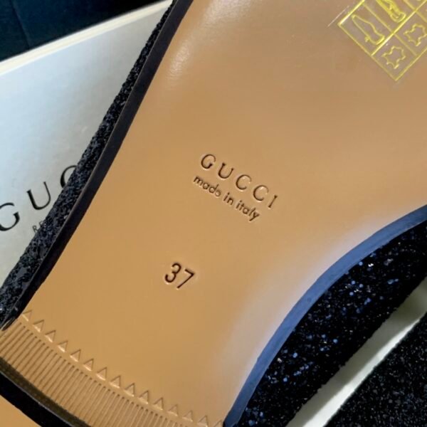 GUCCI FLATS 17